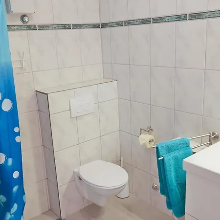 A3 2 Fuer 4 Personen شقة *